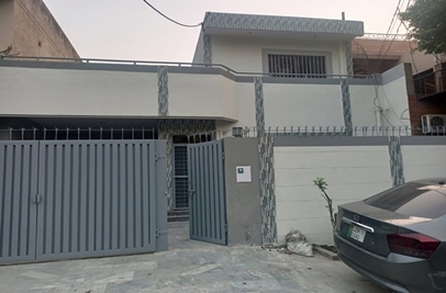 10 marla house for sale in Phase 1 Judicial Colony Lahore