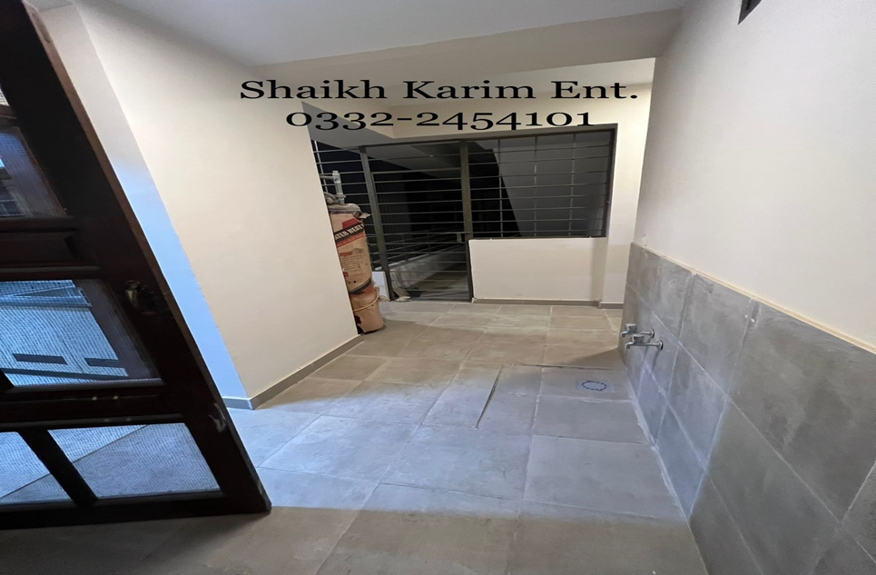 3 beds  apartment for sale in Askari 5 Karachi