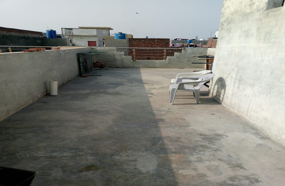 2.50 marla house for sale in Awan Market Lahore