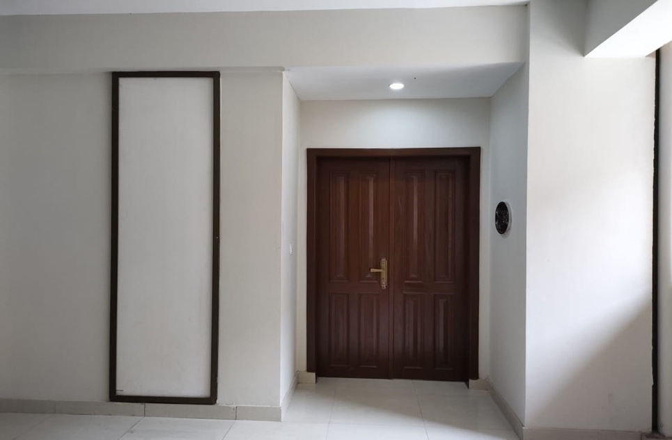 10 marla apartment for sale in Askari 11 Lahore