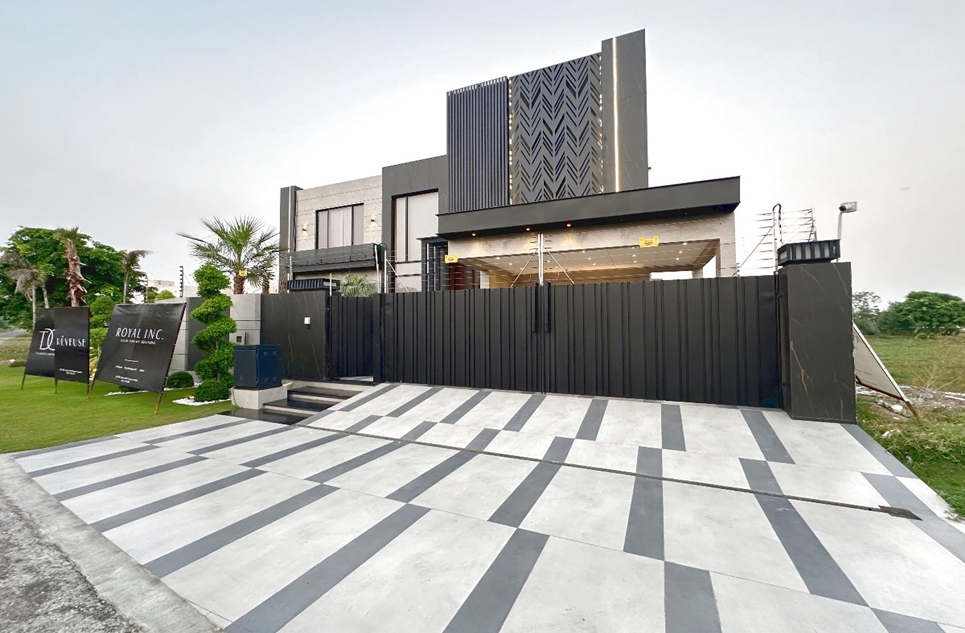 26 marla house for sale in Phase 7 DHA Lahore