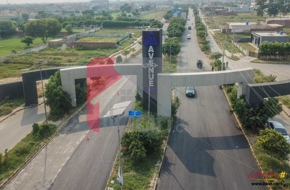 10 marla plot for sale in LDA Avenue 1 Lahore