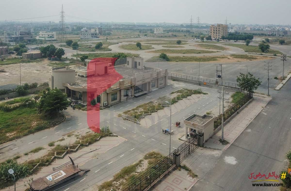 10 marla plot for sale in LDA Avenue 1 Lahore