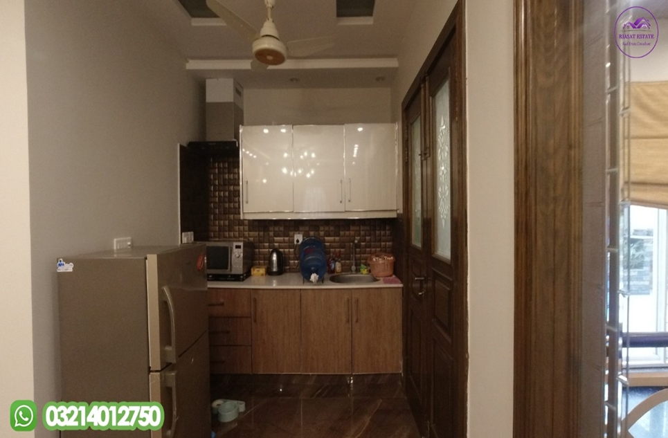 1 kanal house for sale in Phase 7 DHA Lahore