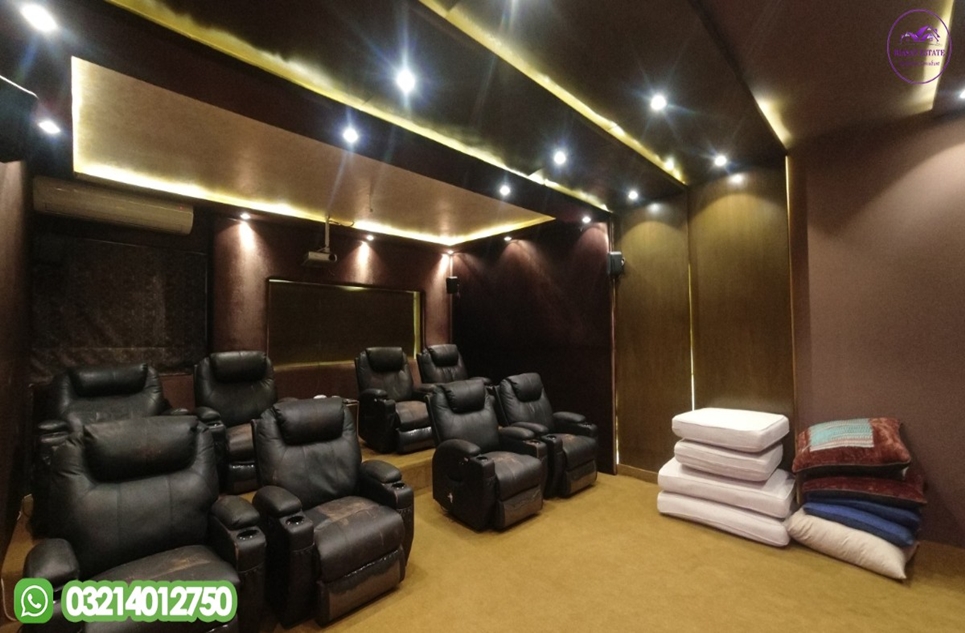 1 kanal house for sale in Phase 7 DHA Lahore