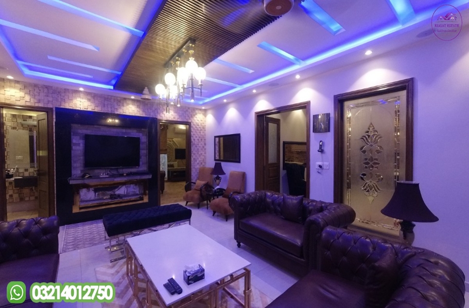 1 kanal house for sale in Phase 7 DHA Lahore