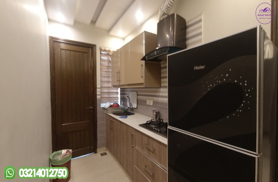 1 kanal house for sale in Phase 7 DHA Lahore