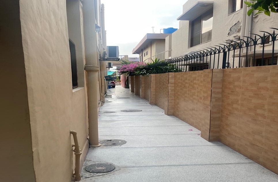 1 kanal house for sale in DHA Lahore