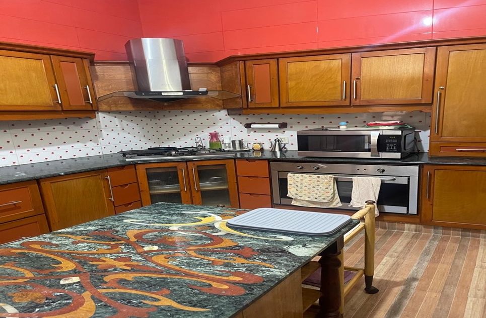 1 kanal house for sale in DHA Lahore