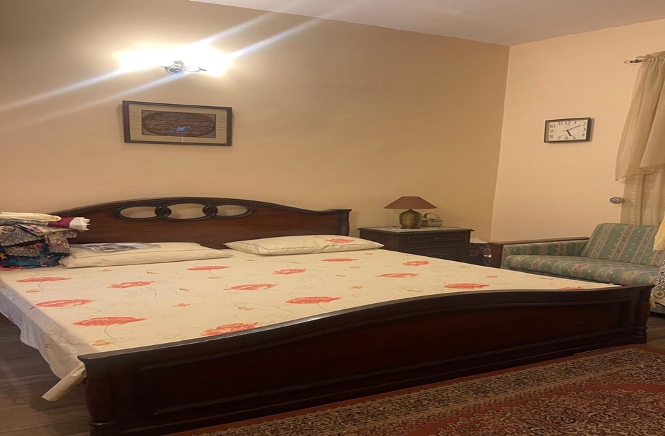 1 kanal house for sale in DHA Lahore