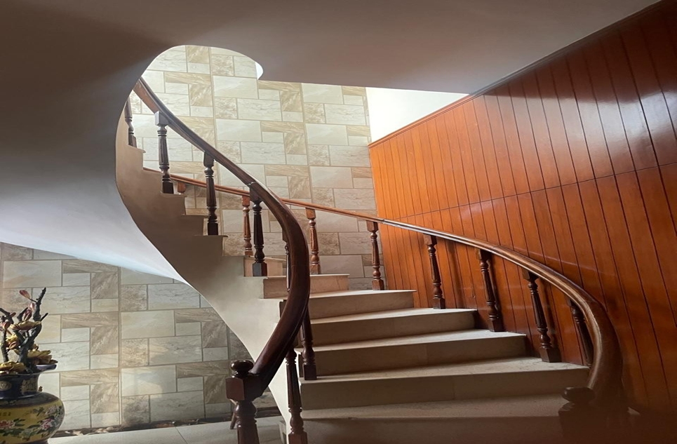 1 kanal house for sale in DHA Lahore
