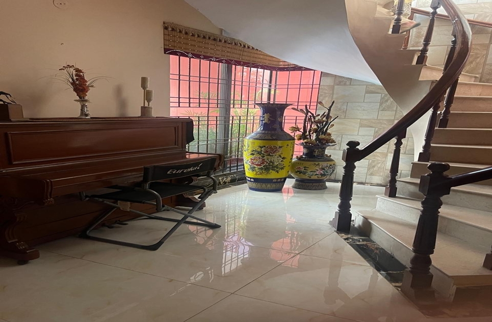 1 kanal house for sale in DHA Lahore