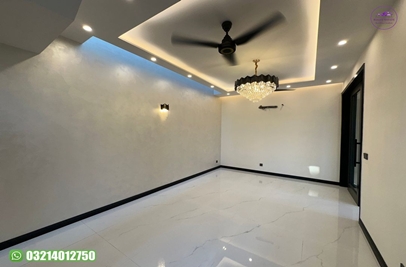 10 marla house for sale in Phase 7 DHA Lahore