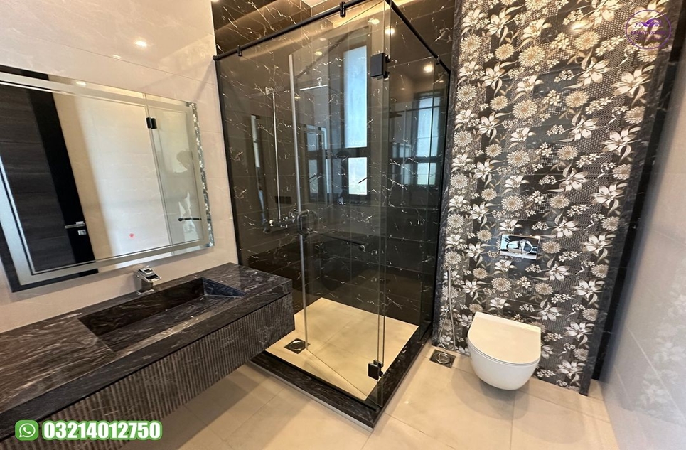10 marla house for sale in Phase 7 DHA Lahore