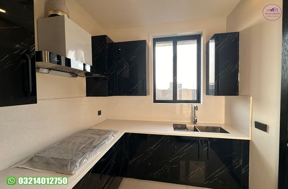 10 marla house for sale in Phase 7 DHA Lahore