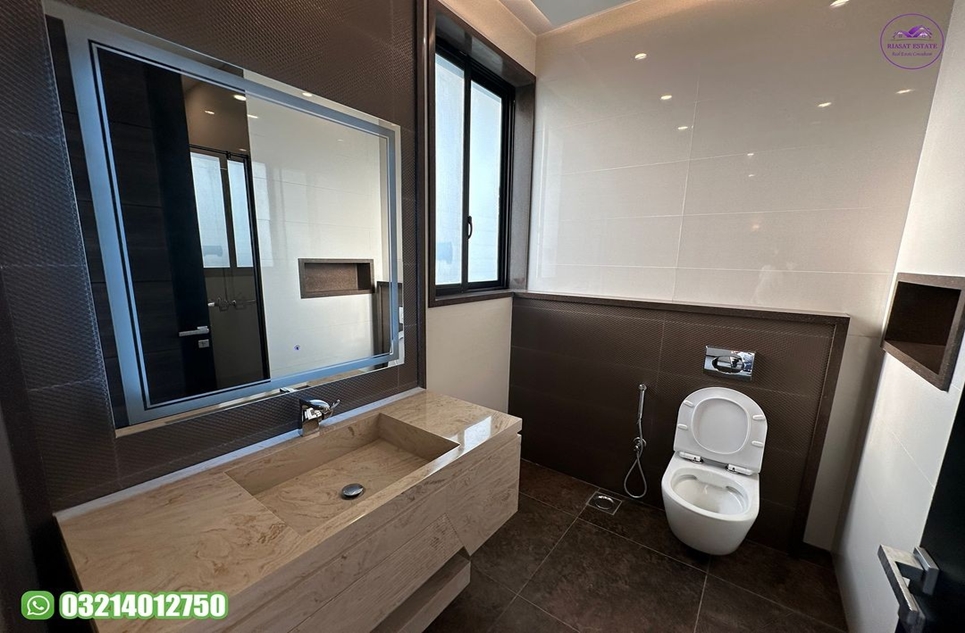 10 marla house for sale in Phase 7 DHA Lahore