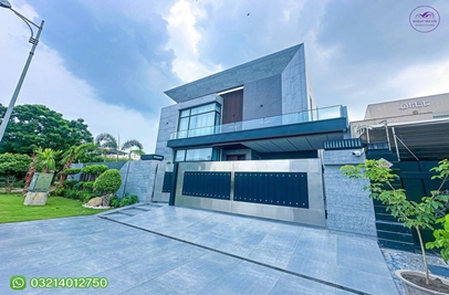 1 kanal house for sale in Phase 6 DHA Lahore