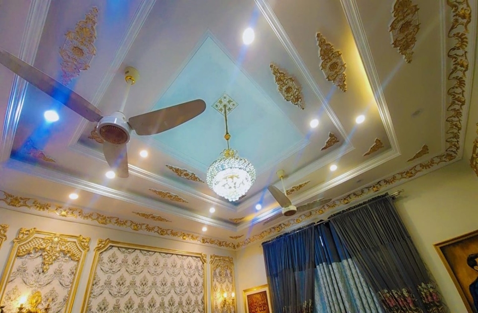 1 kanal house for sale in DHA Lahore