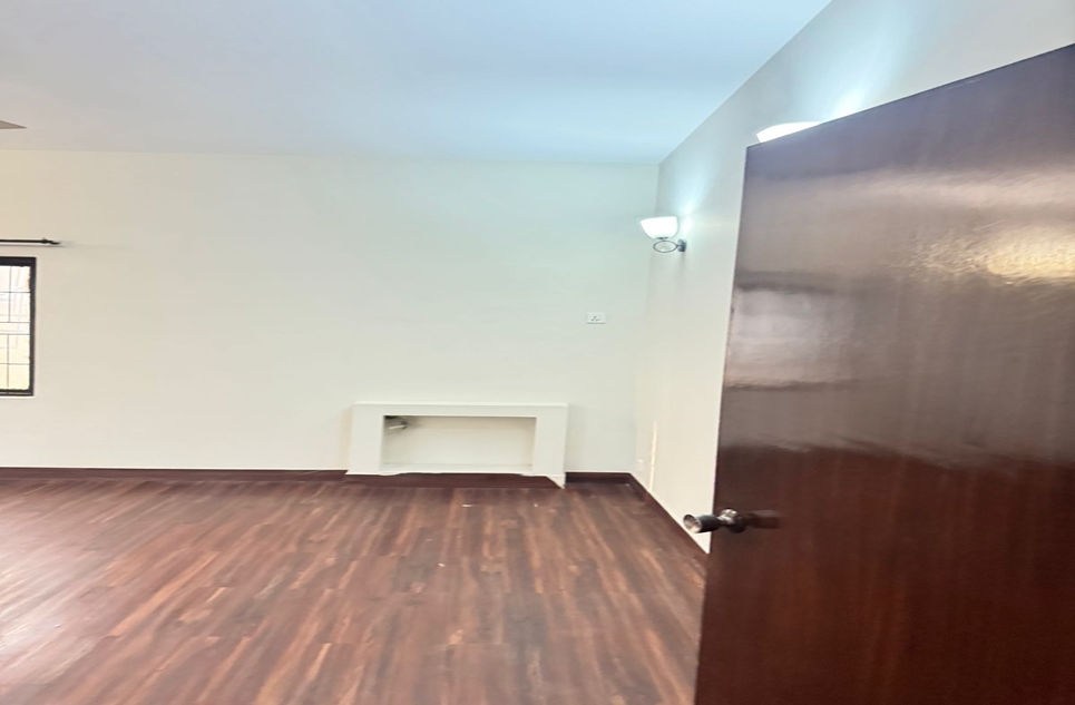 1 kanal house for sale in DHA Lahore