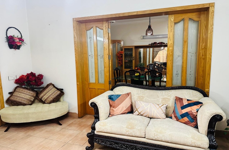 1 kanal house for sale in Phase 1 Wapda Town Lahore