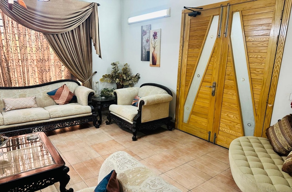 1 kanal house for sale in Phase 1 Wapda Town Lahore