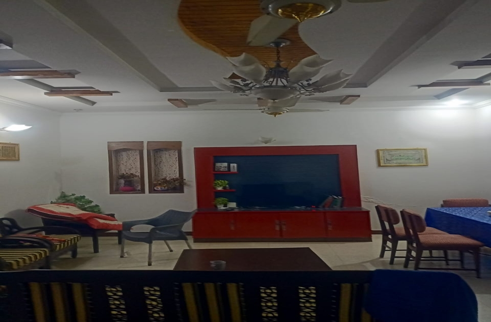5 beds  apartment for sale in Gulshan-e-Lahore Lahore