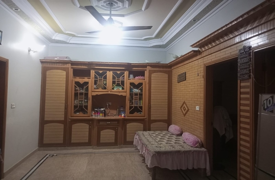 120 square yard house for sale in Saadi Town Karachi