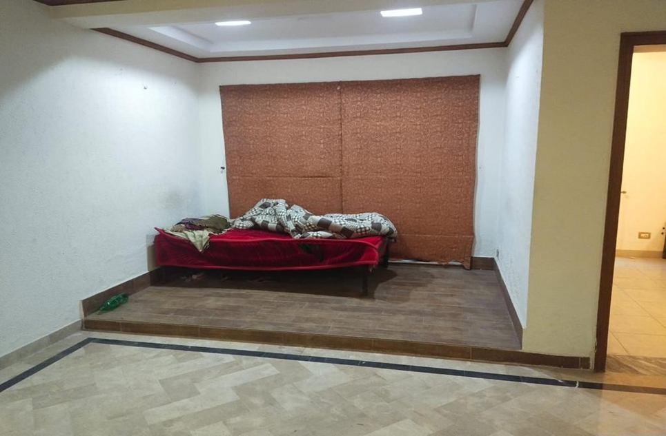 1 kanal house for sale in DHA Lahore