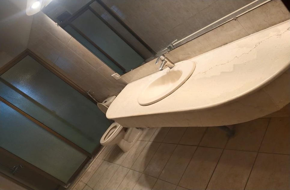 1 kanal house for sale in DHA Lahore