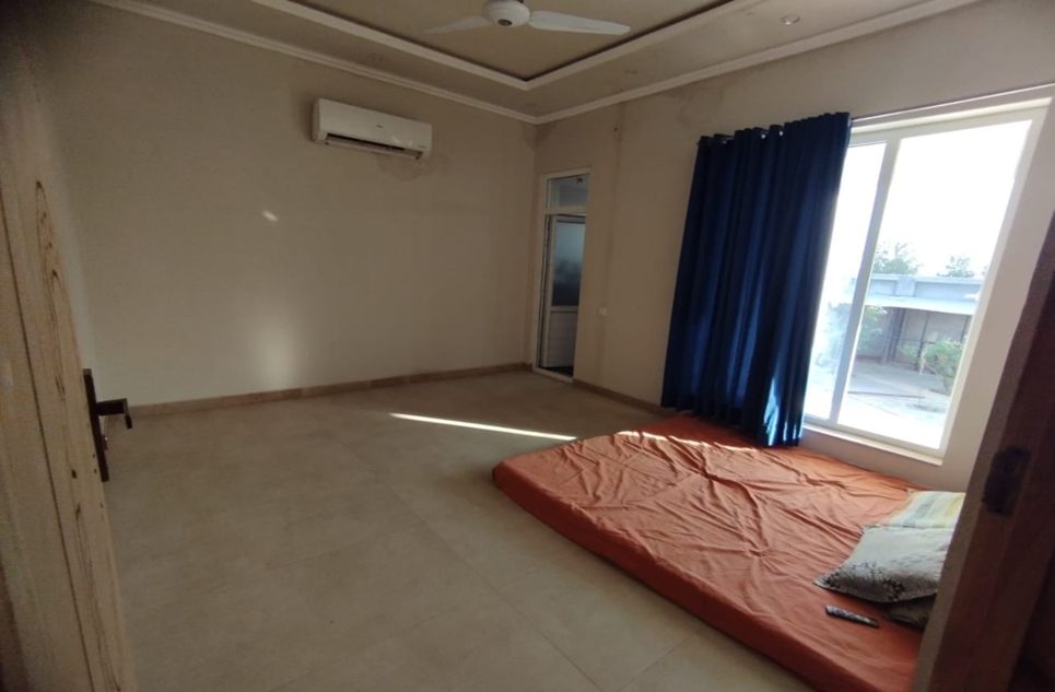 1 kanal commercial farming for sale in Barki Road Lahore