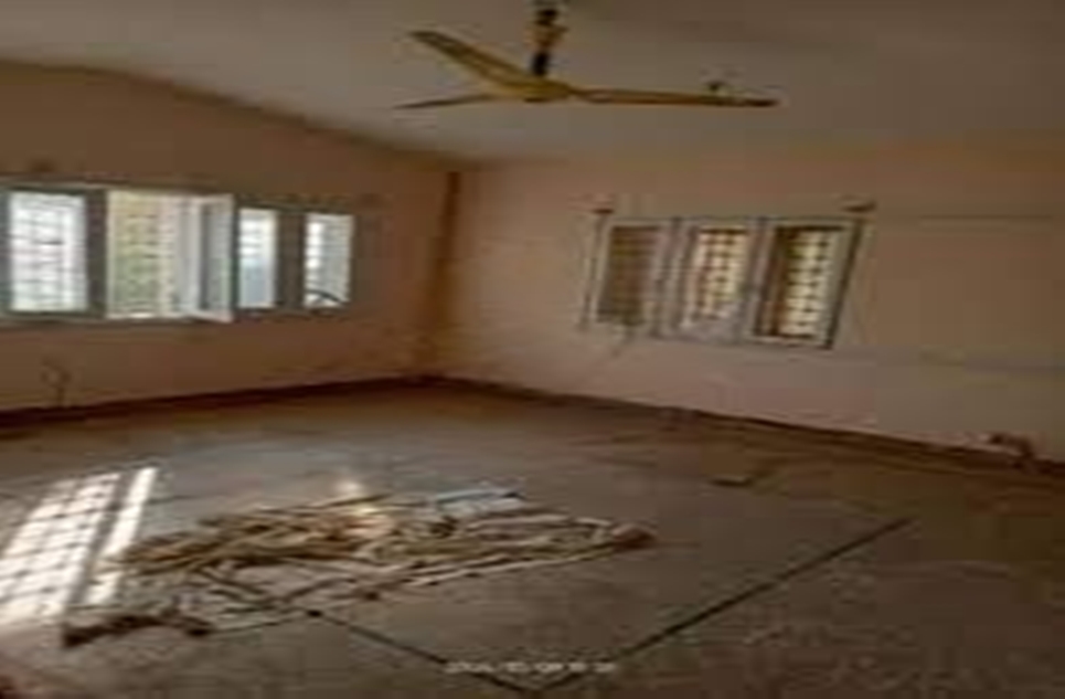 600 square yard house for sale in PECHS Karachi