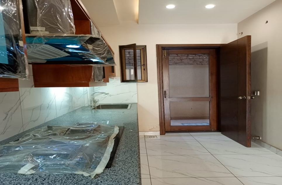 4 marla house for rent in GT Road Lahore