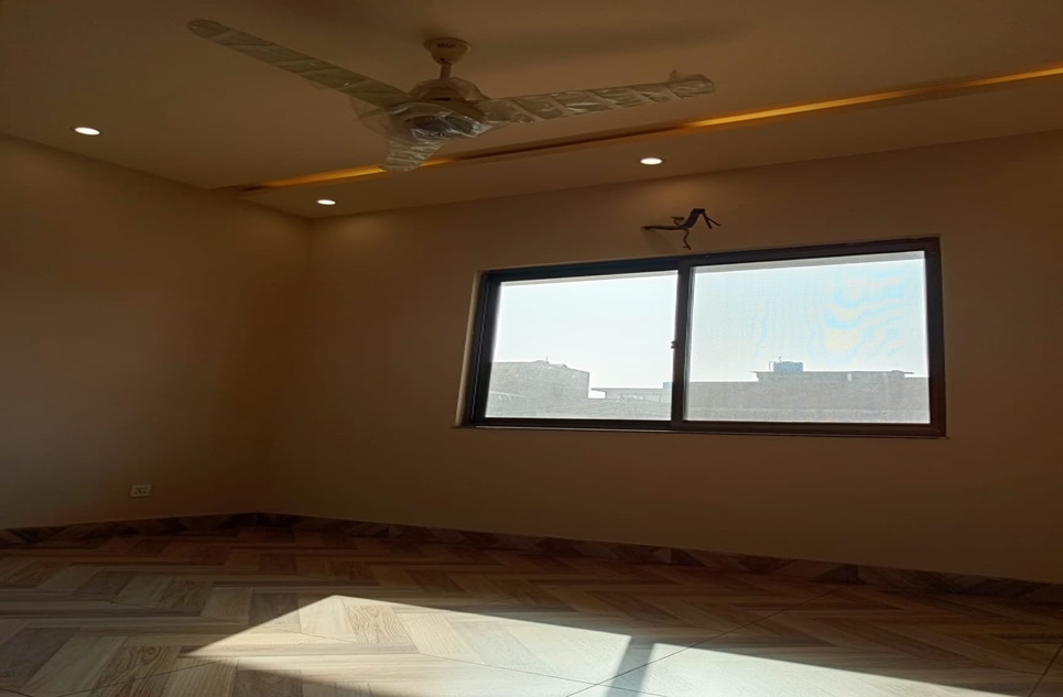 4 marla house for rent in GT Road Lahore