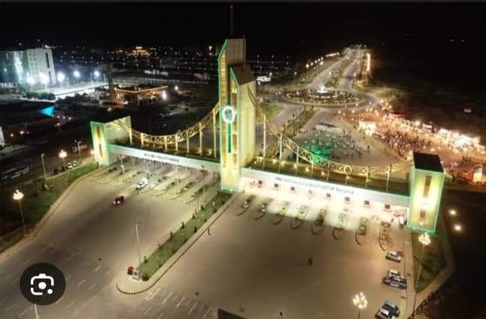 125 square yard plot for sale in DHA City Karachi