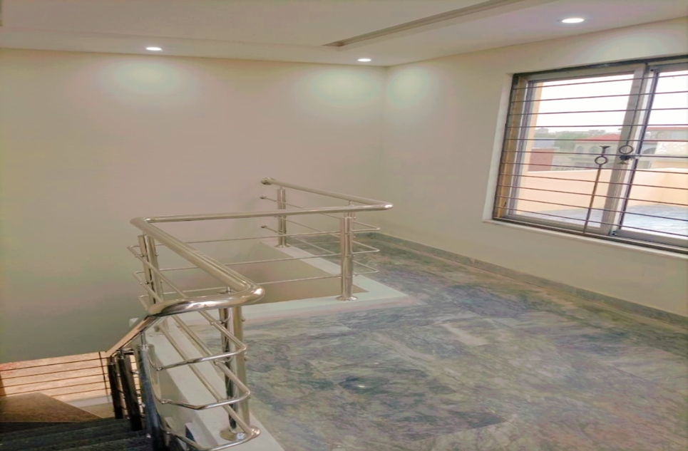 5 marla house for sale in Rahbar - Phase 2 DHA Lahore