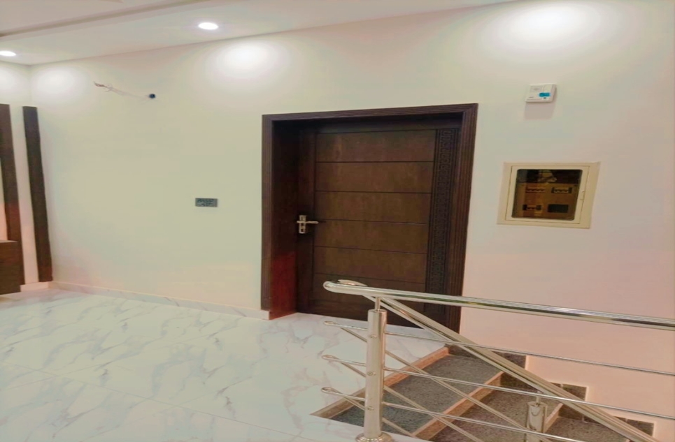 5 marla house for sale in Rahbar - Phase 2 DHA Lahore