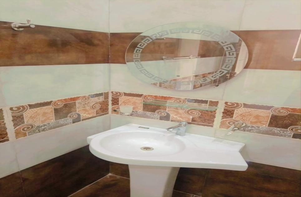 5 marla house for sale in Rahbar - Phase 2 DHA Lahore