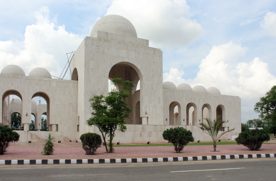 5 marla plot for sale in Lake City Lahore