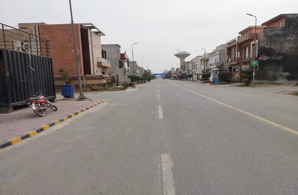 5 marla plot for sale in Phase 2 Al-Kabir Town Lahore