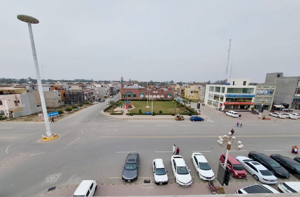 5 marla plot for sale in Phase 2 Al-Kabir Town Lahore