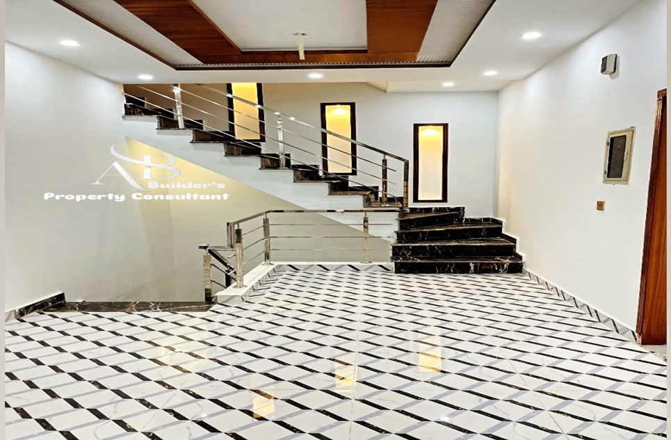 5 marla house for sale in New Lahore City Lahore
