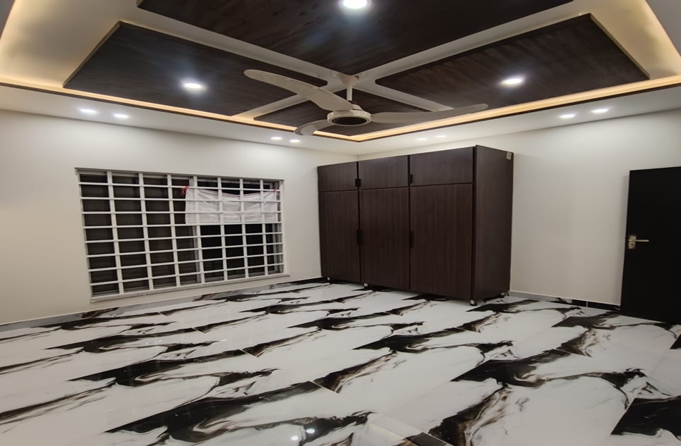 5 marla house for sale in Bahria Orchard Lahore