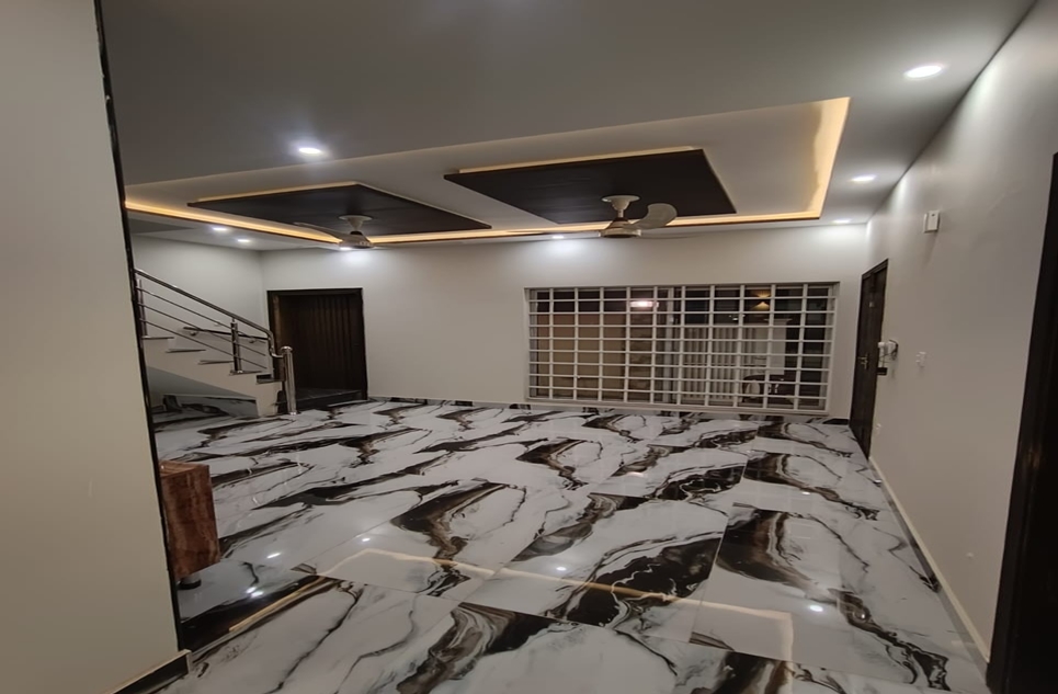5 marla house for sale in Bahria Orchard Lahore