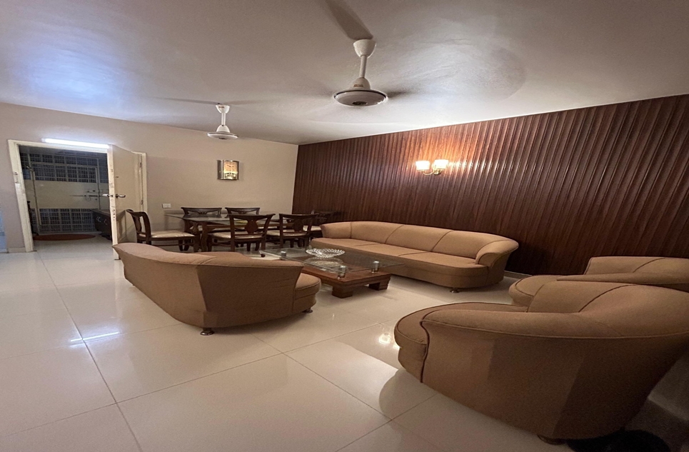 Two beds  apartment for sale in Gulshan-e-iqbal Karachi