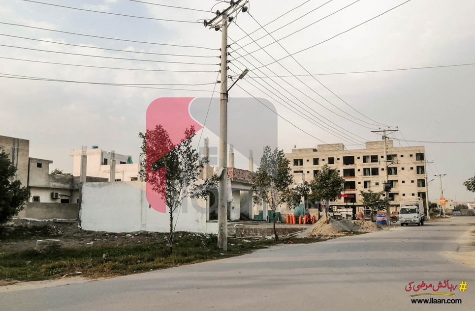 5 marla plot for sale in Canal Garden Lahore