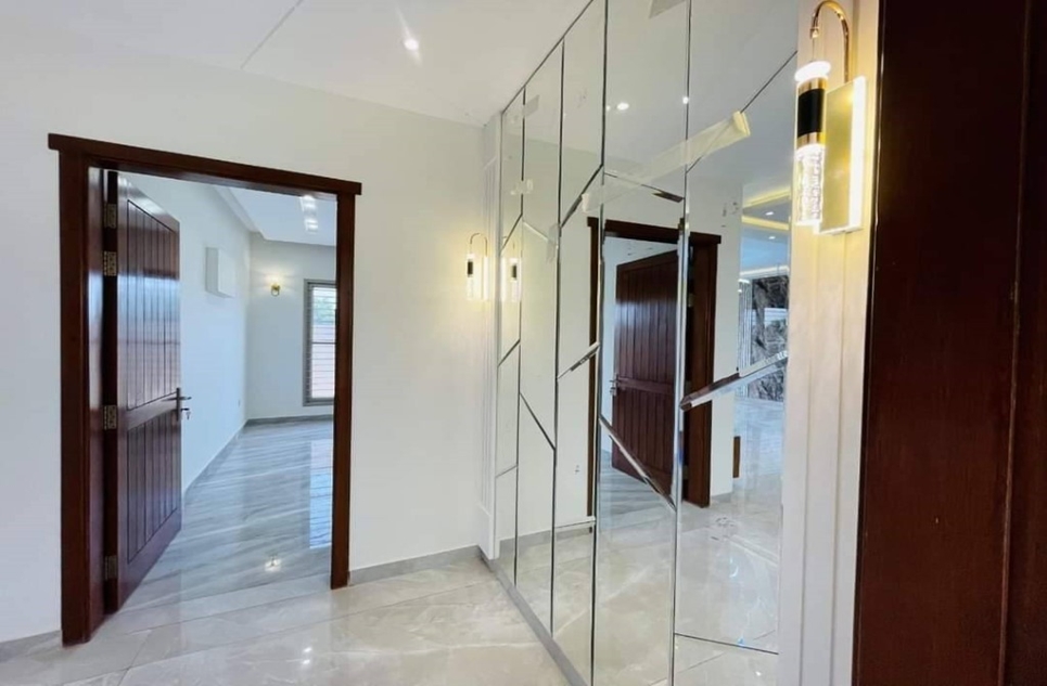 500 square yard house for sale in Precinct 9 Bahria Town Karachi