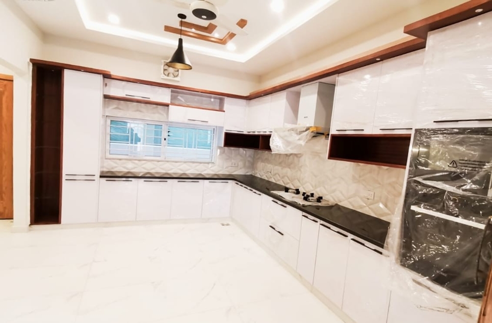1 kanal house for sale in Phase 2 DHA Islamabad
