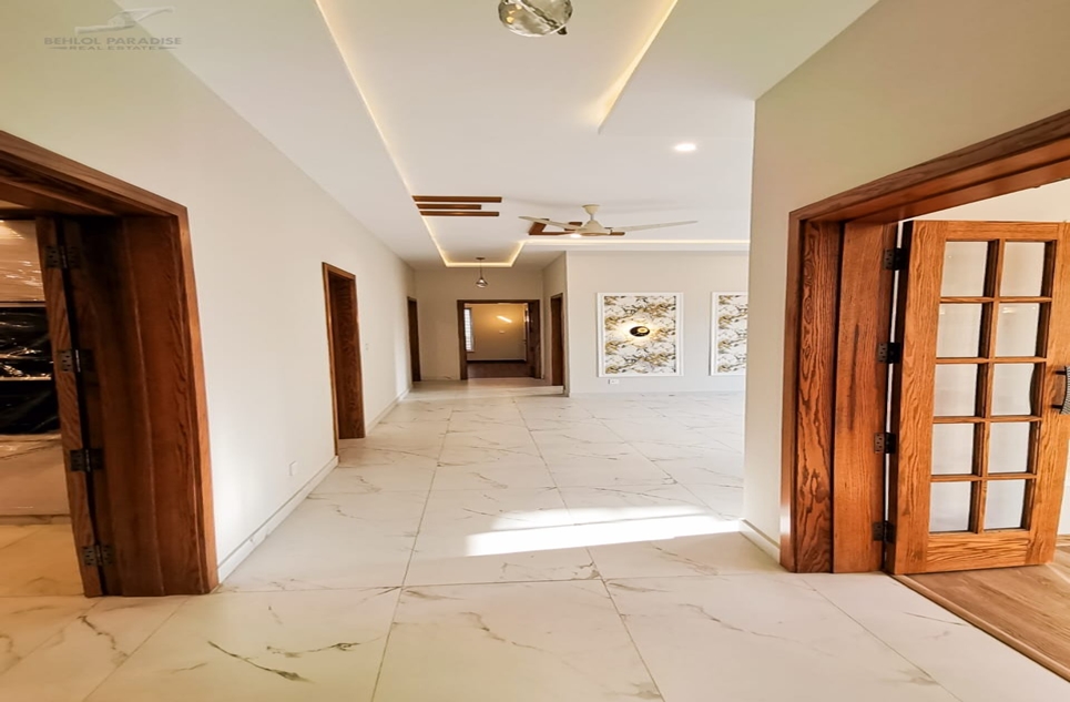 1 kanal house for sale in Phase 2 DHA Islamabad