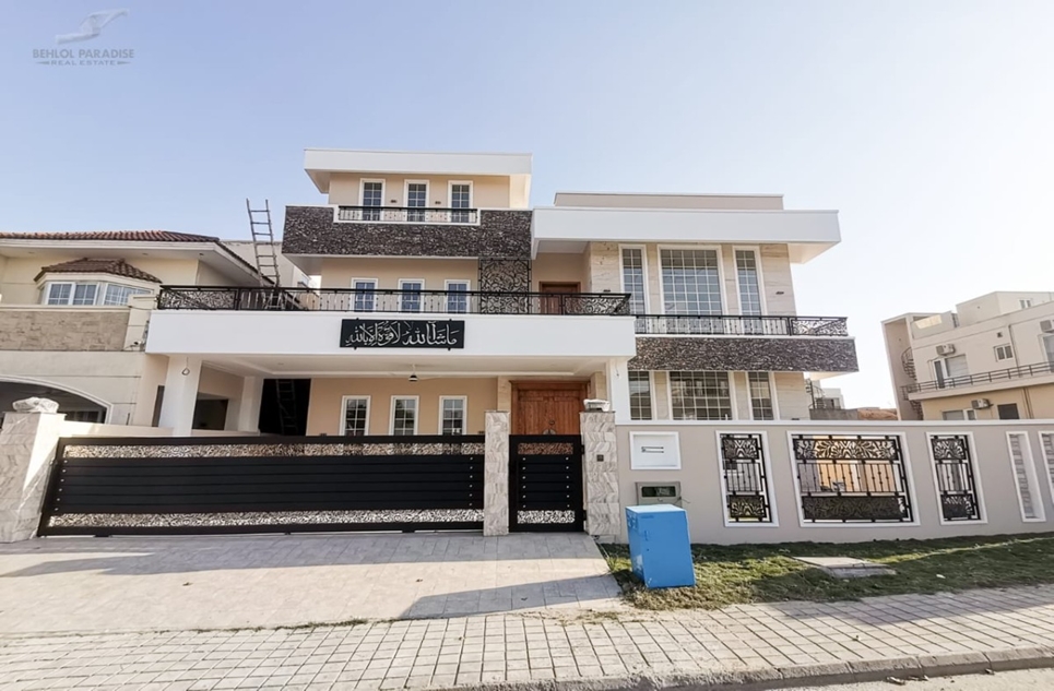 1 kanal house for sale in Phase 2 DHA Islamabad