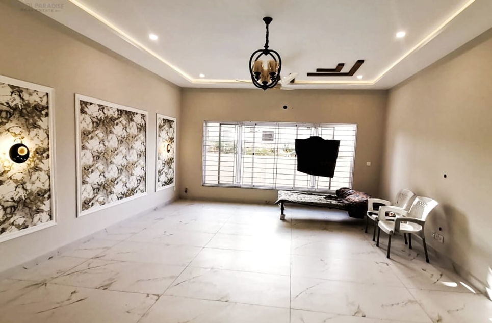 1 kanal house for sale in Phase 2 DHA Islamabad